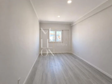 Apartamento T4 para Venda em Amora