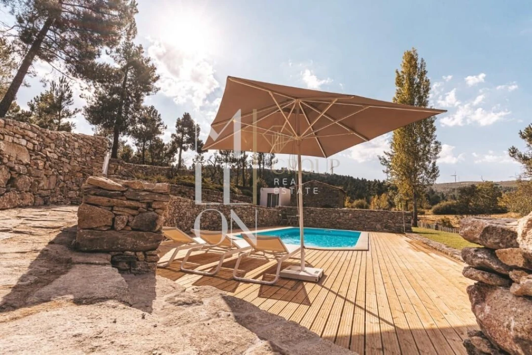 Quinta T10 para Venda em Leomil Foto 1