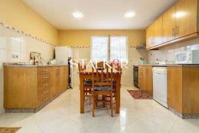 Moradia T5 para Venda em Canedo, Vale e Vila Maior