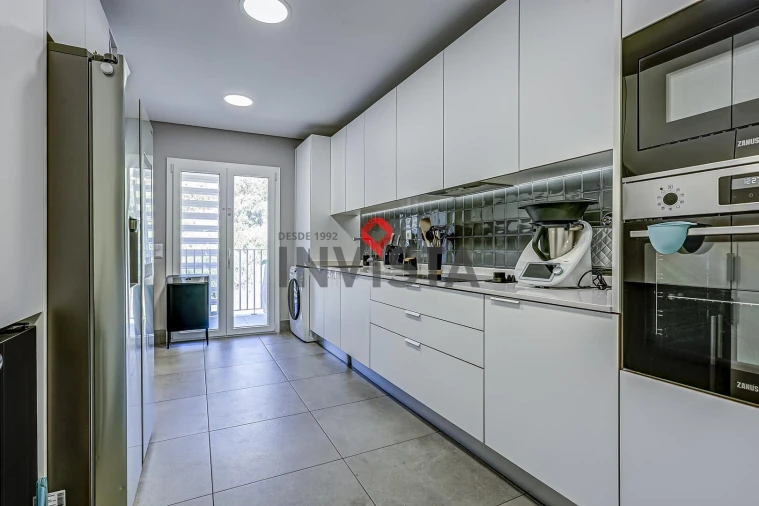 Apartamento T3 para Venda em Vila Franca de Xira Foto 2