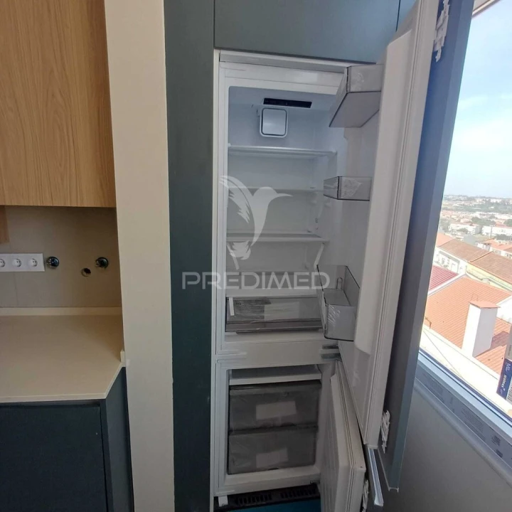 Apartamento T2 para Venda em Queluz e Belas Foto 14