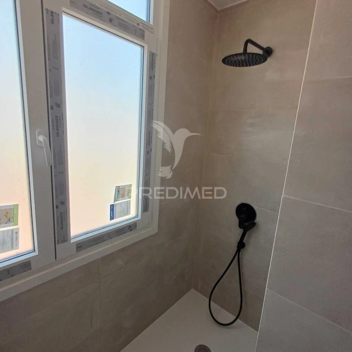 Apartamento T2 para Venda em Queluz e Belas Foto 18