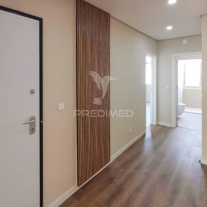 Apartamento T2 para Venda em Queluz e Belas Foto 7