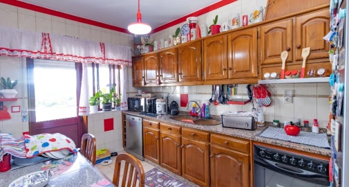 Apartamento T3 para Venda em Ferreiros, Prozelo e Besteiros
