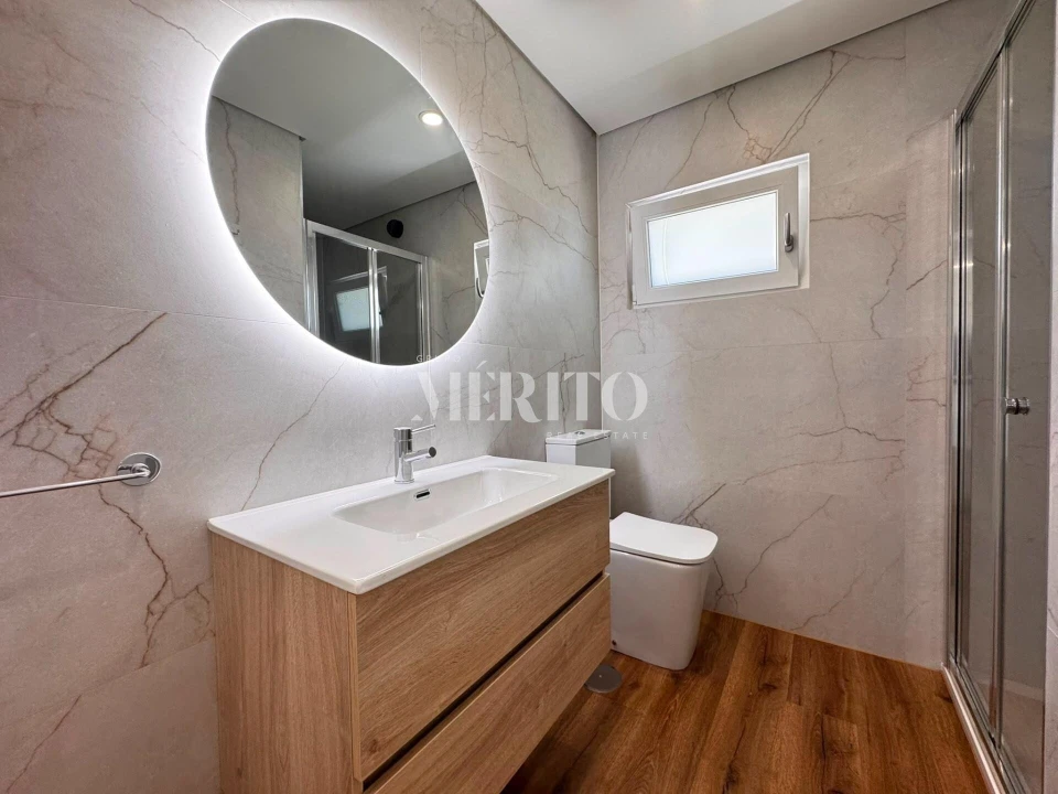 Apartamento T2 para Venda em Caldas de Vizela (São Miguel e São João) Foto 10
