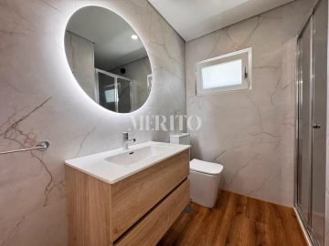Apartamento T2 para Venda em Caldas de Vizela (São Miguel e São João)
