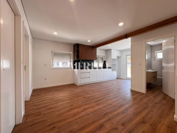 Apartamento T2 para Venda em Caldas de Vizela (São Miguel e São João)