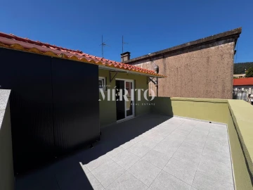 Apartamento T2 para Venda em Caldas de Vizela (São Miguel e São João)