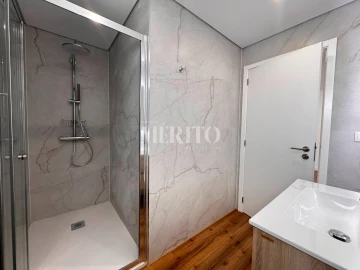 Apartamento T2 para Venda em Caldas de Vizela (São Miguel e São João)