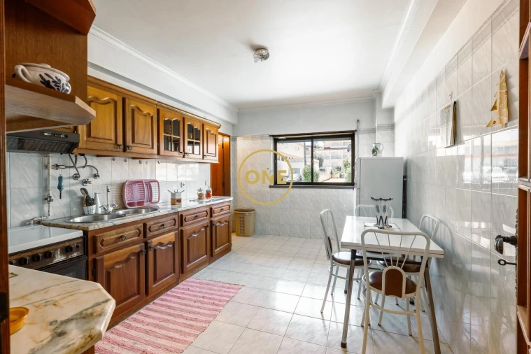 Apartamento T2 para Venda em Leiria, Pousos, Barreira e Cortes Foto 2