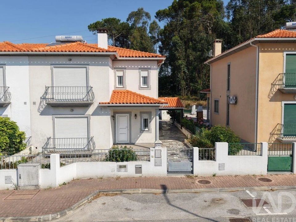 Moradia T3 para Venda em Currelos, Papízios e Sobral Foto 5