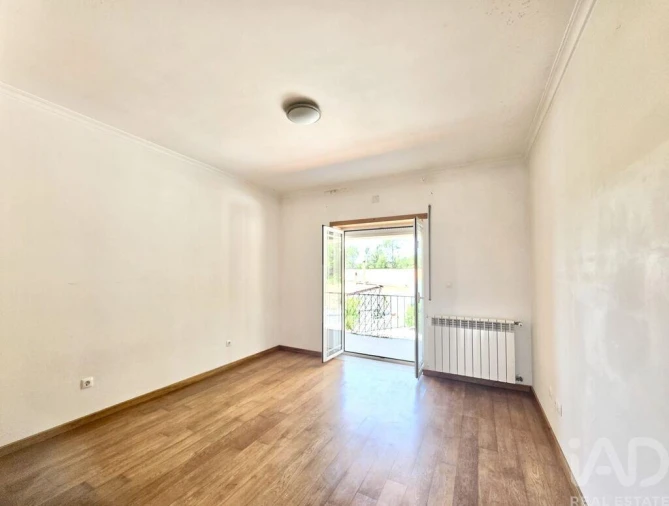 Moradia T3 para Venda em Currelos, Papízios e Sobral Foto 17