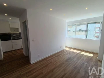Apartamento T1 para Venda em Odivelas