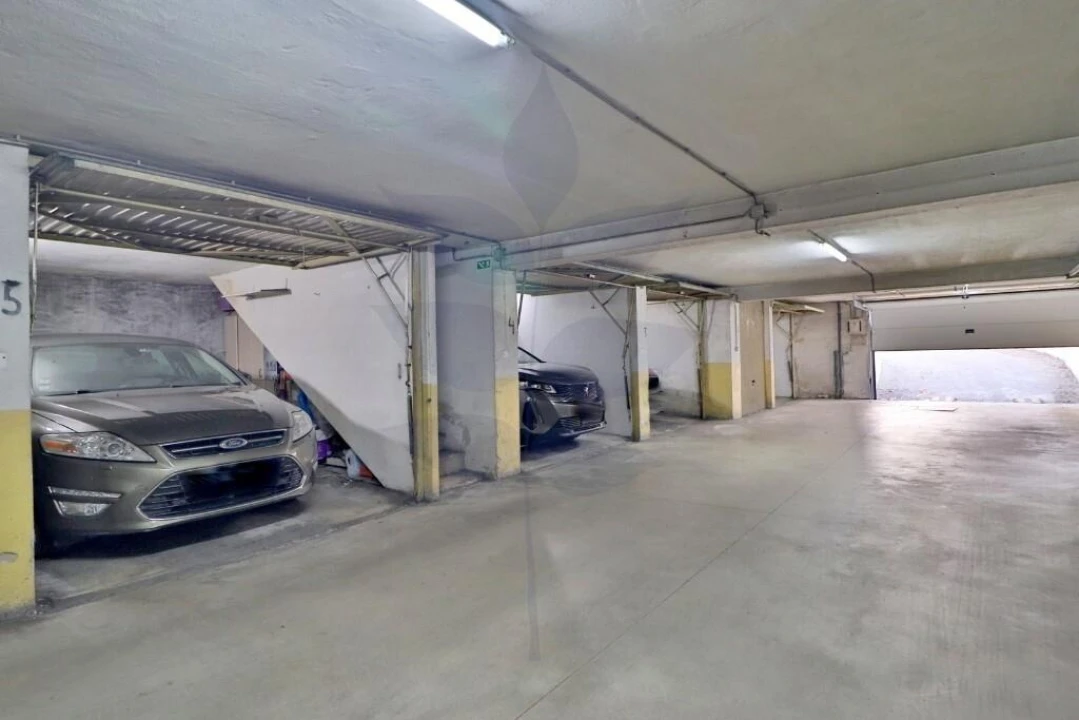 Apartamento T4 para Venda em Nogueira, Fraião e Lamaçães Foto 30