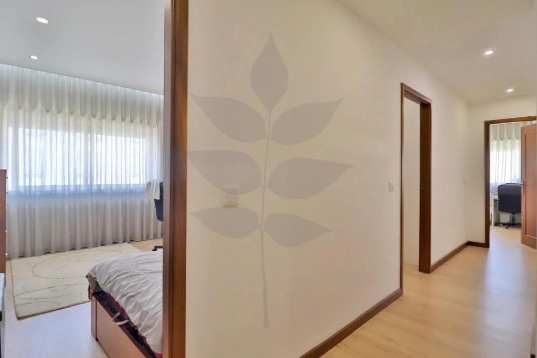 Apartamento T4 para Venda em Nogueira, Fraião e Lamaçães Foto 36