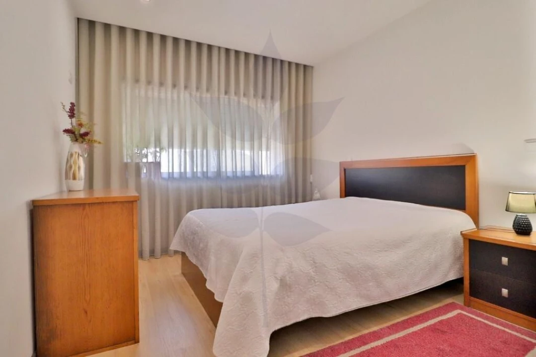 Apartamento T4 para Venda em Nogueira, Fraião e Lamaçães Foto 15