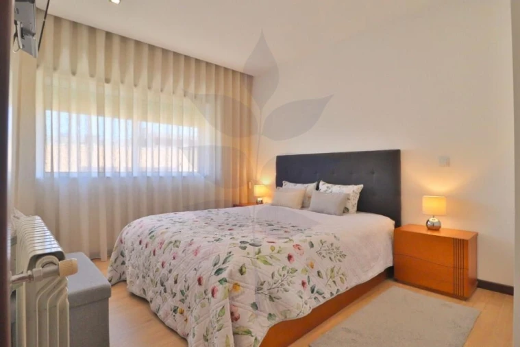 Apartamento T4 para Venda em Nogueira, Fraião e Lamaçães Foto 16