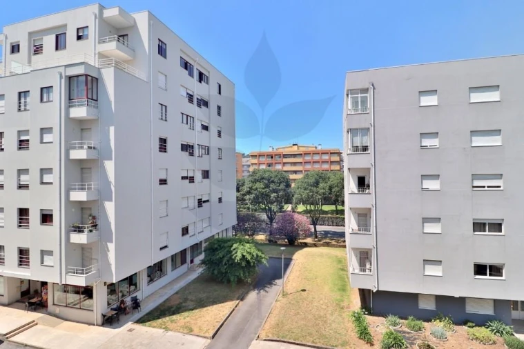Apartamento T4 para Venda em Nogueira, Fraião e Lamaçães Foto 41