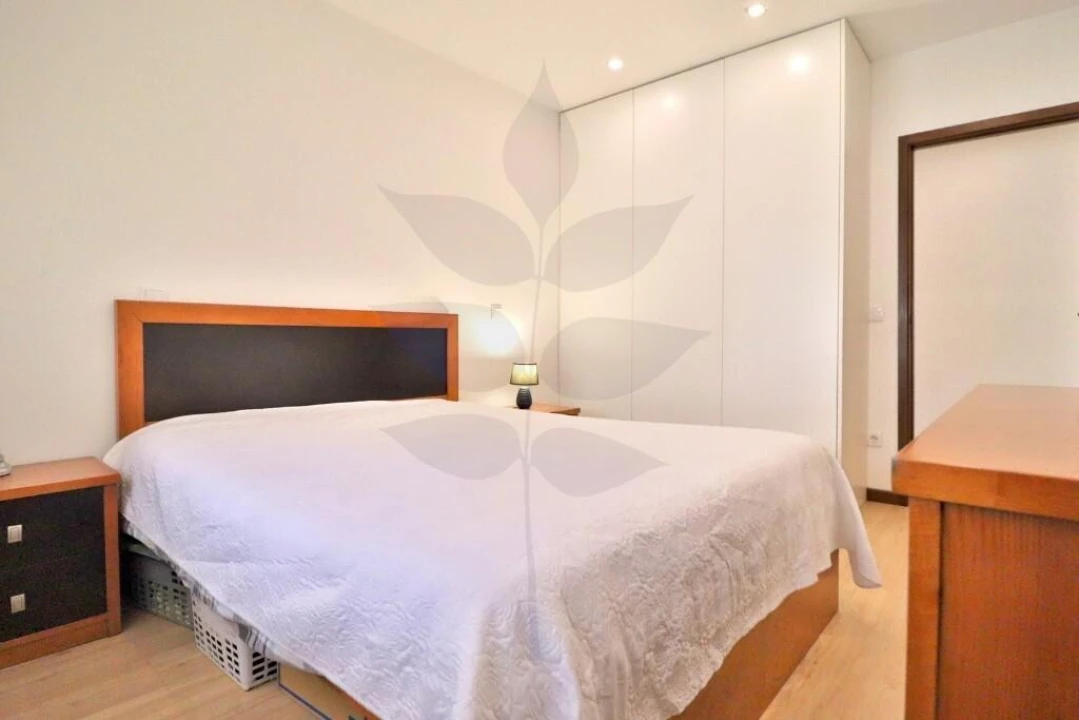 Apartamento T4 para Venda em Nogueira, Fraião e Lamaçães Foto 13