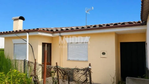 Moradia T4 para Venda em Esmoriz