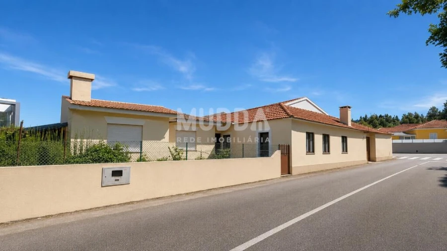Moradia T4 para Venda em Esmoriz Foto 2