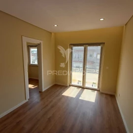 Apartamento T3 para Venda em Queluz e Belas