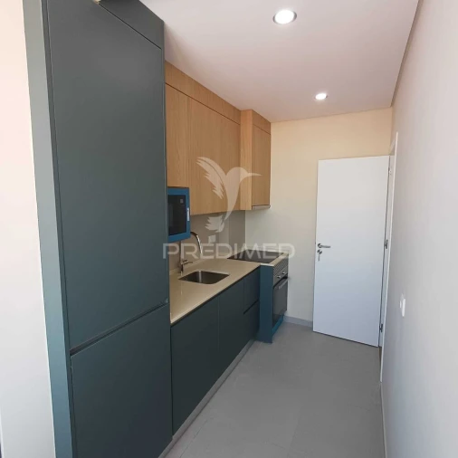 Apartamento T3 para Venda em Queluz e Belas Foto 5