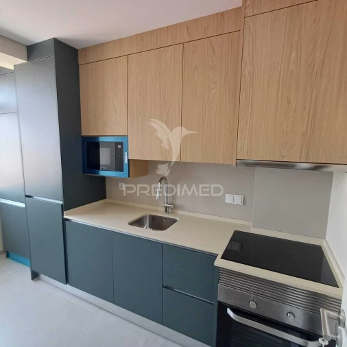 Apartamento T3 para Venda em Queluz e Belas Foto 4