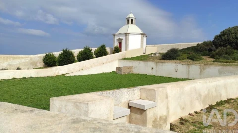 Terreno para Venda em Sesimbra (Castelo)