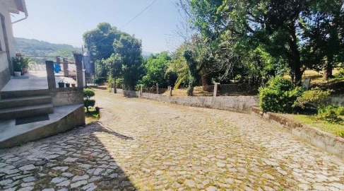 Quinta T2 para Venda em Fontoura