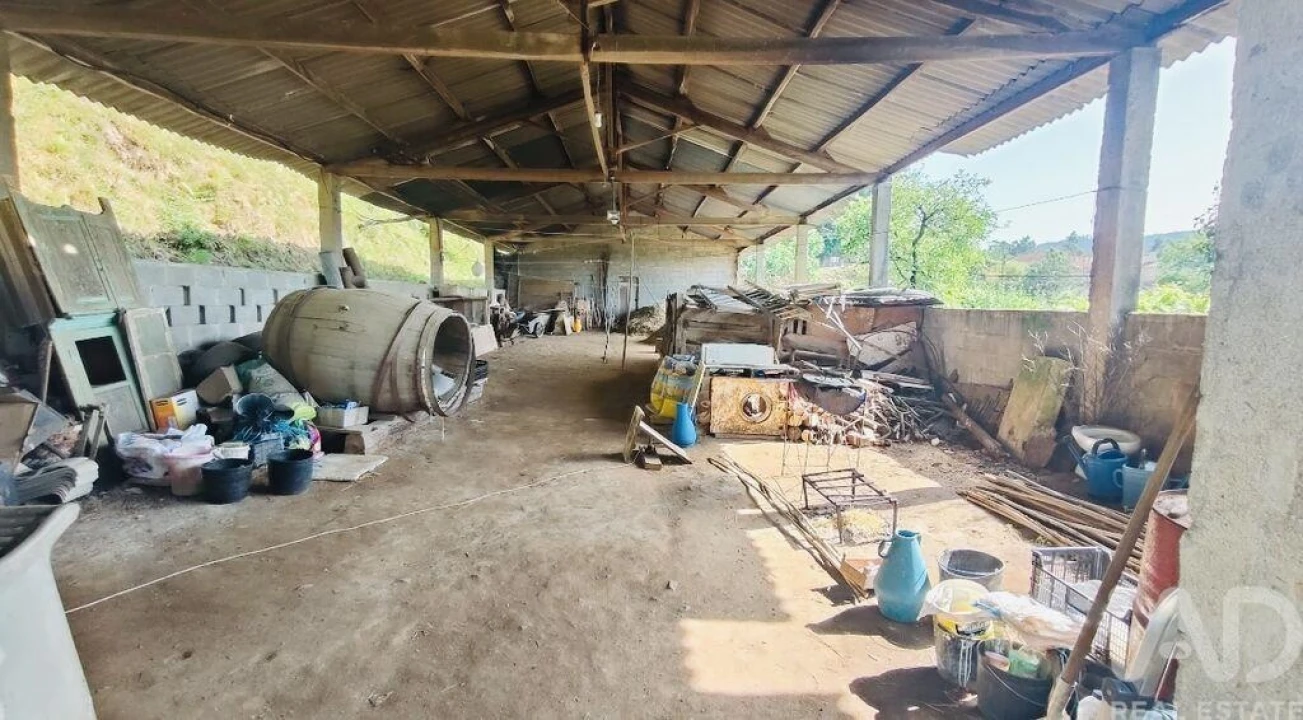 Quinta T2 para Venda em Fontoura Foto 34