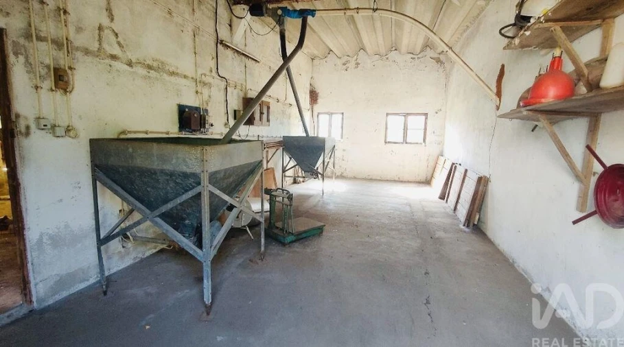 Quinta T2 para Venda em Fontoura Foto 33