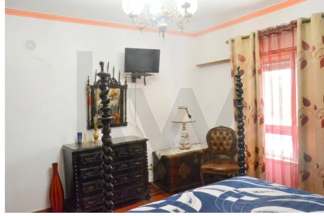 Apartamento T2 para Venda em Agualva e Mira-Sintra Foto 24