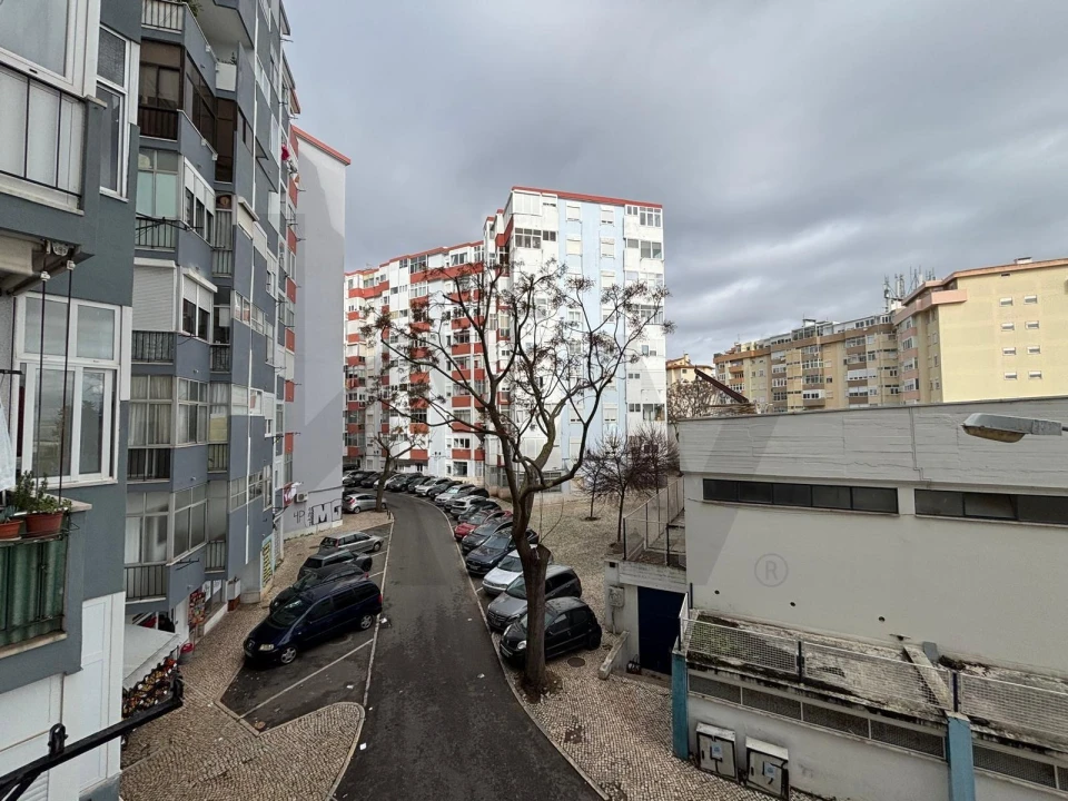 Apartamento T1 para Venda em Oeiras e São Julião da Barra, Paço de Arcos e Caxias Foto 3