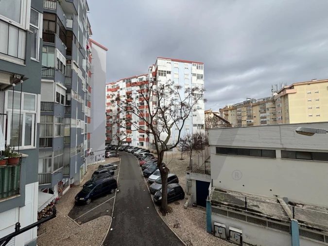 Apartamento T1 para Venda em Oeiras e São Julião da Barra, Paço de Arcos e Caxias Foto 3