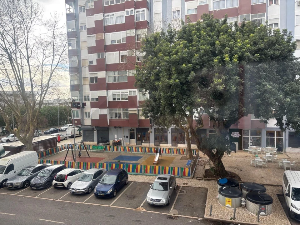 Apartamento T1 para Venda em Oeiras e São Julião da Barra, Paço de Arcos e Caxias Foto 1