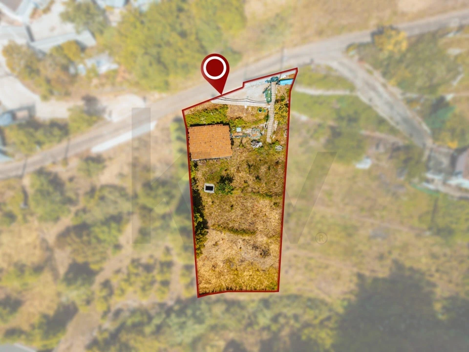 Terreno para Venda em Camacha Foto 1