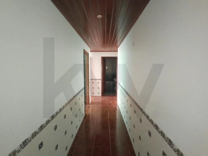 Apartamento T3 para Venda em Carregado e Cadafais Foto 6