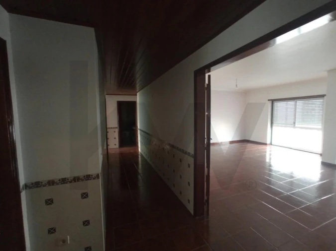 Apartamento T3 para Venda em Carregado e Cadafais Foto 4