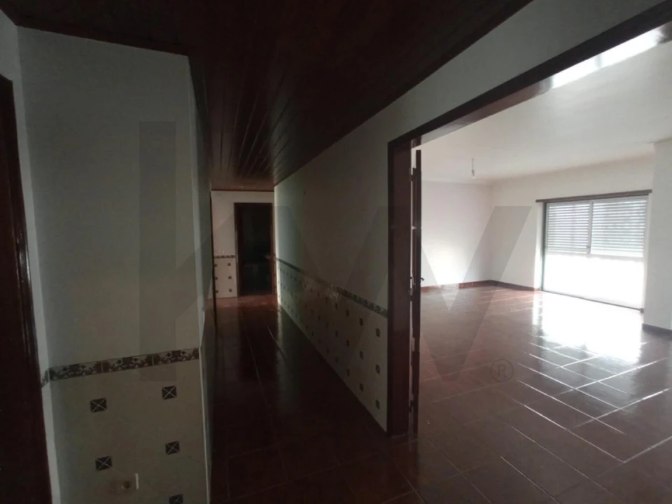 Apartamento T3 para Venda em Carregado e Cadafais Foto 4