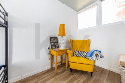 Apartamento T1 para Venda em Alvalade