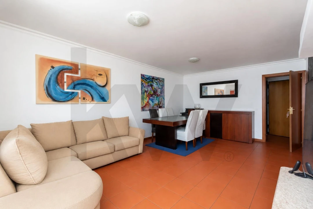 Apartamento T3 para Venda em Águas Livres Foto 4