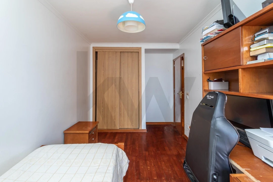 Apartamento T3 para Venda em Águas Livres Foto 10