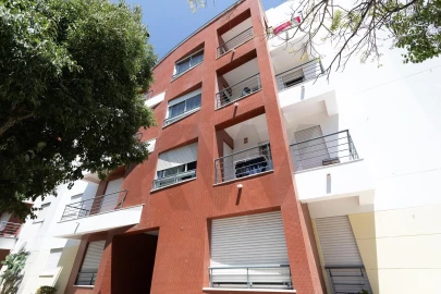 Apartamento T3 para Venda em Águas Livres