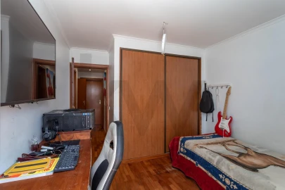 Apartamento T3 para Venda em Águas Livres