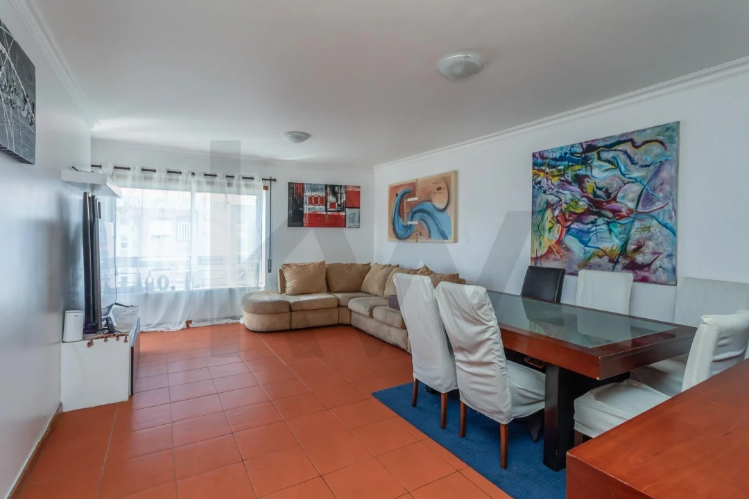 Apartamento T3 para Venda em Águas Livres Foto 5