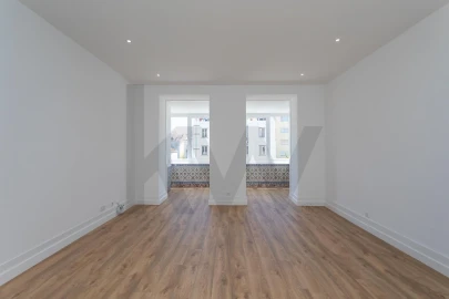 Apartamento T4 para Arrendamento em Avenidas Novas