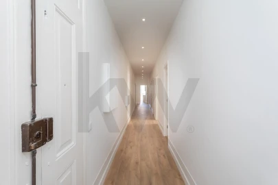 Apartamento T4 para Arrendamento em Avenidas Novas