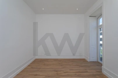 Apartamento T4 para Arrendamento em Avenidas Novas