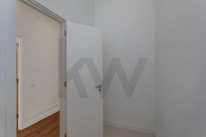Apartamento T4 para Arrendamento em Avenidas Novas